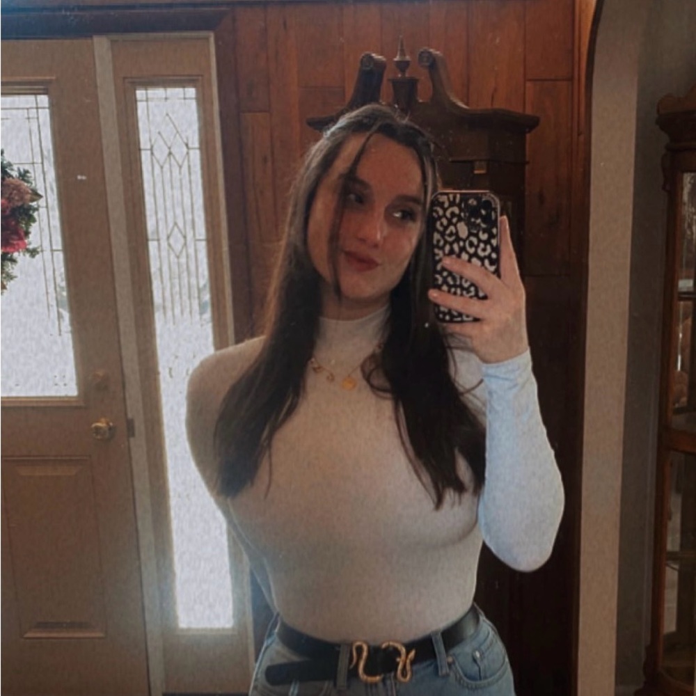 Meet your Posher, Jocelyn